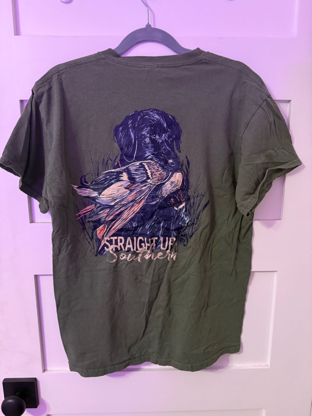 Olive Green Short-Sleeve Tee with Retriever & Duck Art